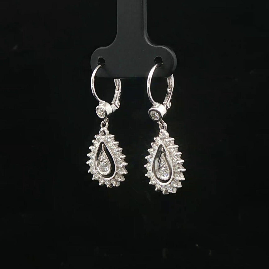 18k White Gold and 1.25cttw Diamond Vintage Drop Dangle Earrings 1.25"