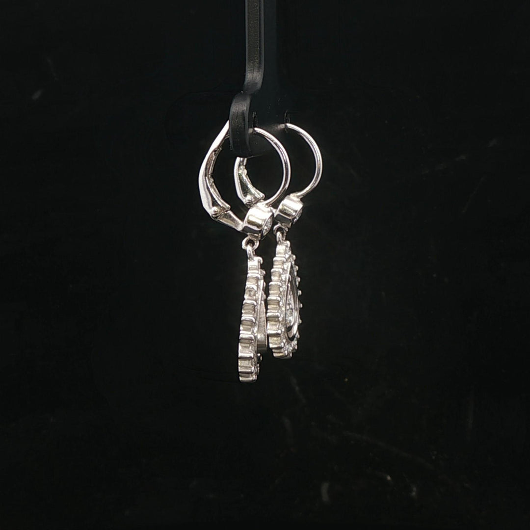 18k White Gold and 1.25cttw Diamond Vintage Drop Dangle Earrings 1.25"