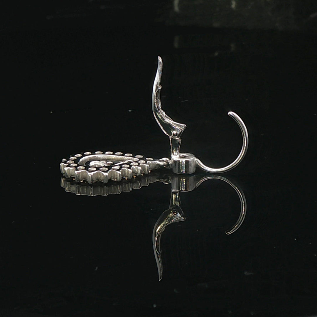 18k White Gold and 1.25cttw Diamond Vintage Drop Dangle Earrings 1.25"