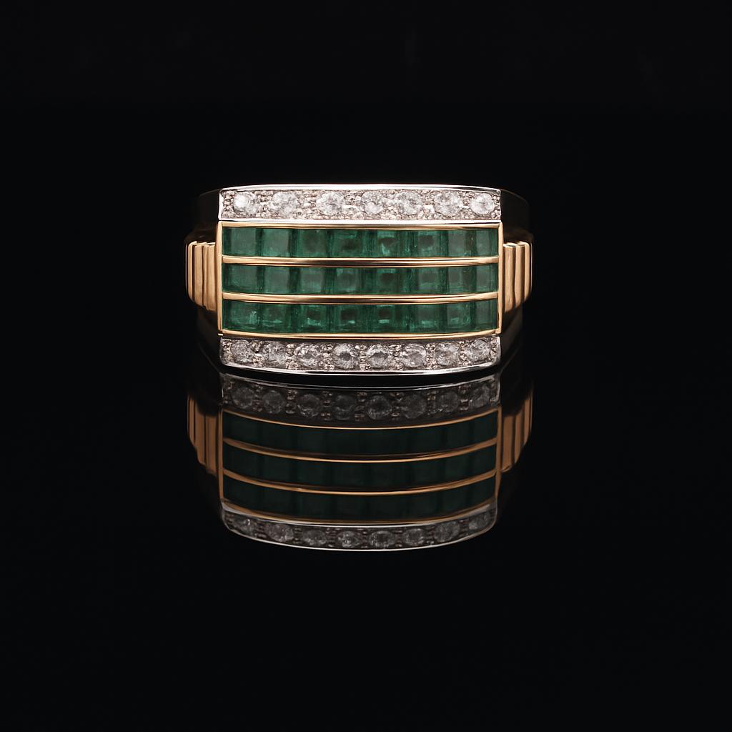 14k Yellow Gold Emerald and Diamond 6.5g Ring Size 7