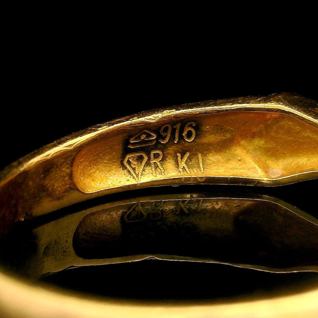 22k Yellow Gold 3.6g Solid Ladies Band Ring Size 6