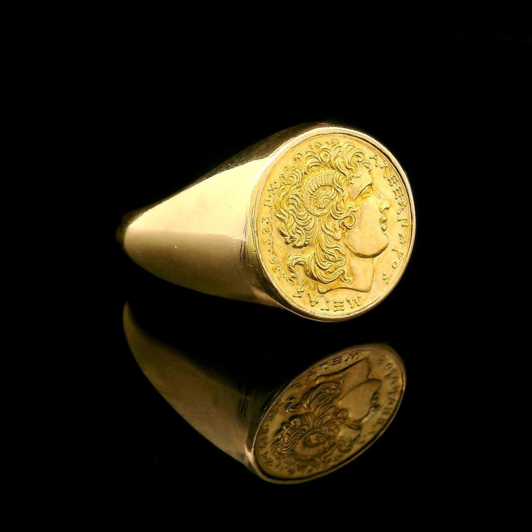 18k Yellow Gold 4.8g Alexander the Great Greek Signet Ring Size 8