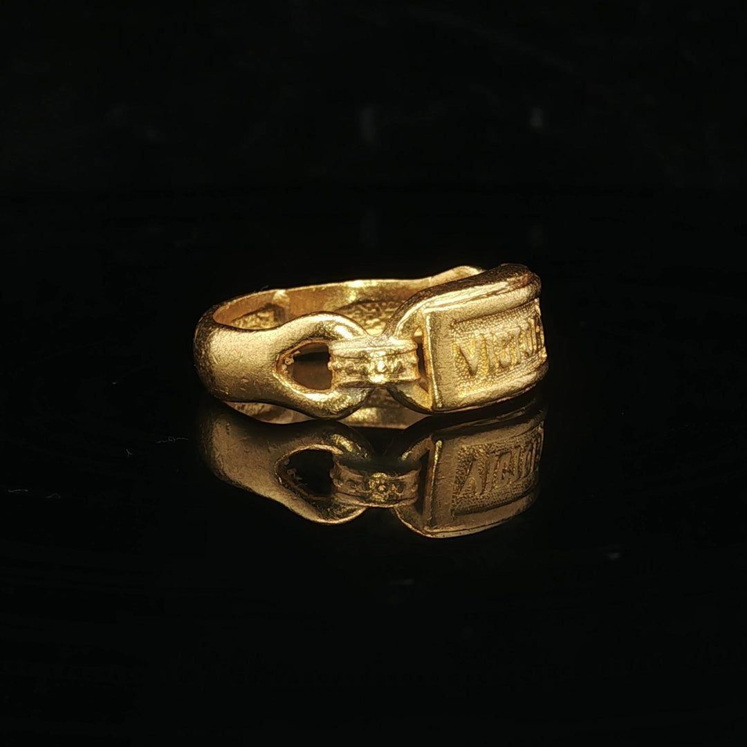 24k Pure Yellow Gold 5.7g Solid Victory Ring Size 5.5