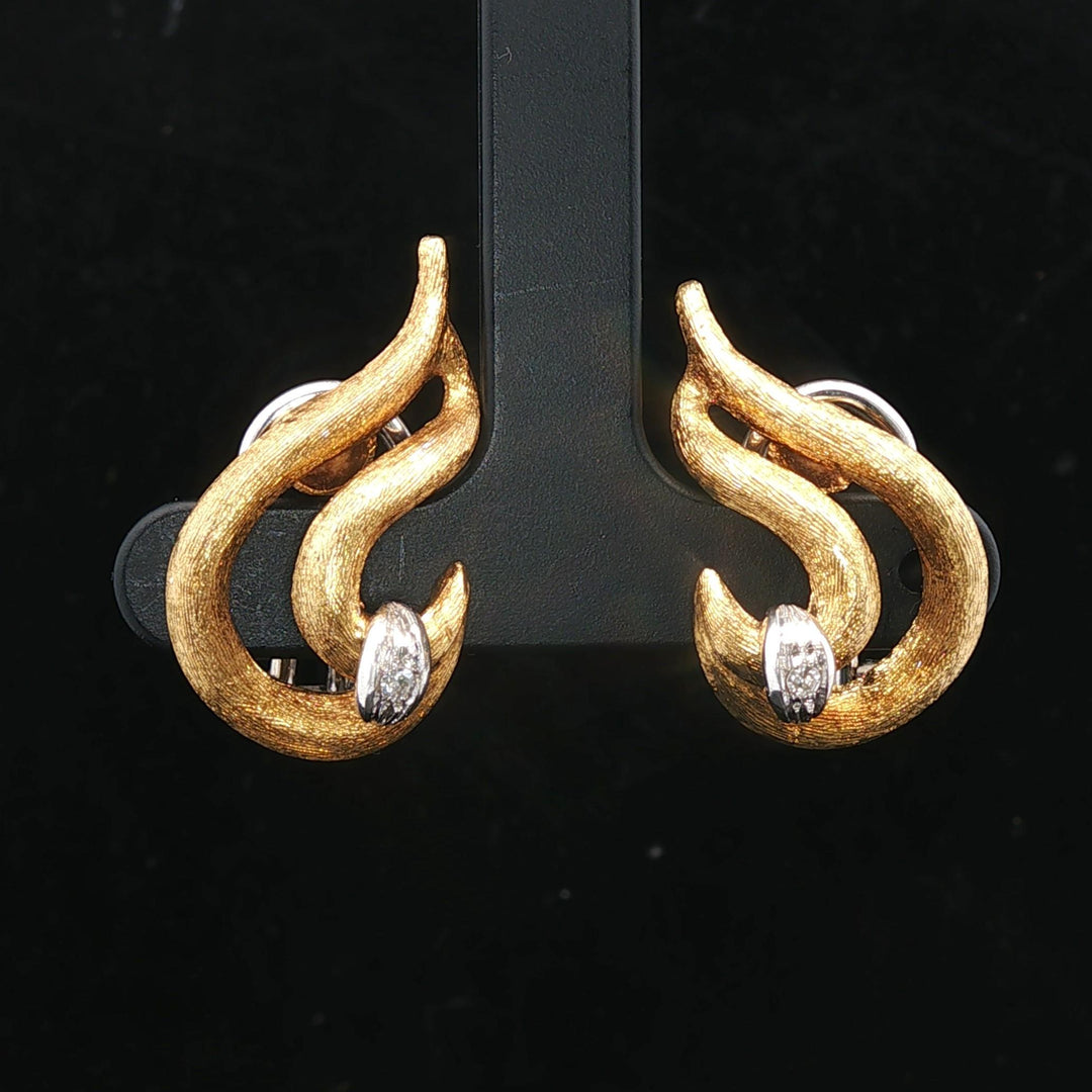 18k Yellow Gold and Diamond 9.3g Ladies Vintage Earclips 1"