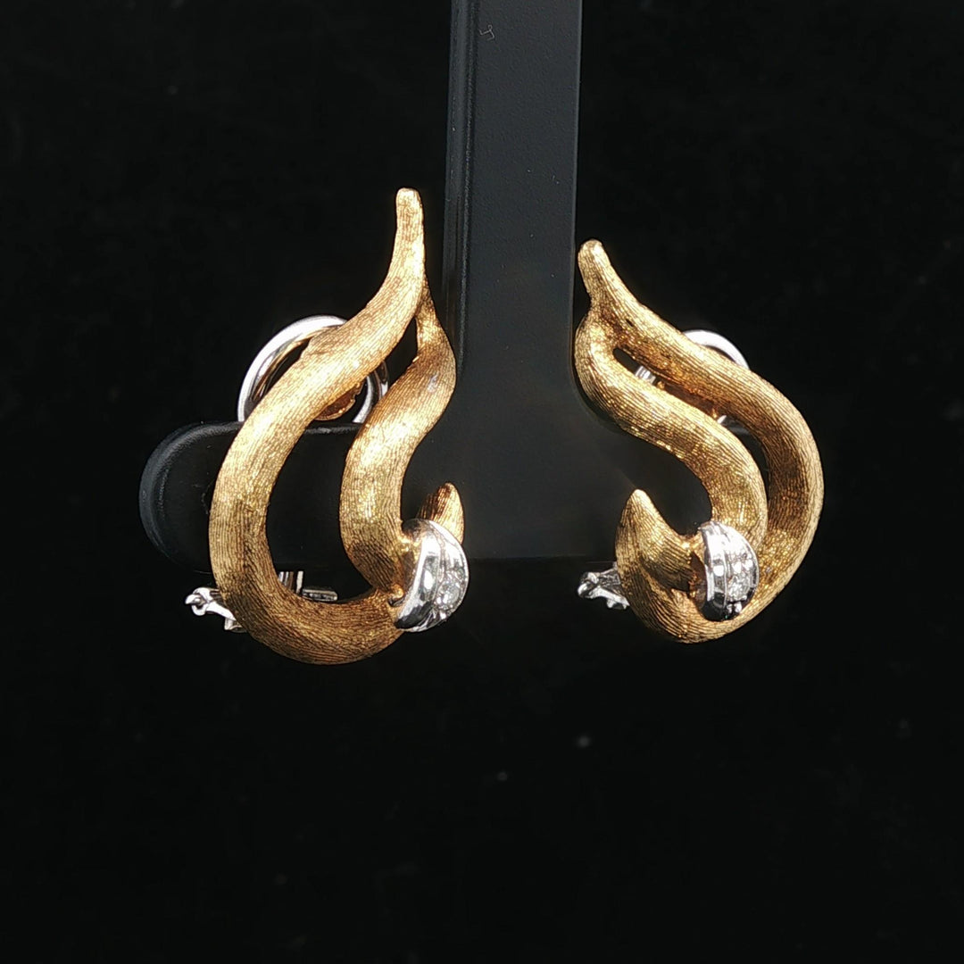 18k Yellow Gold and Diamond 9.3g Ladies Vintage Earclips 1"