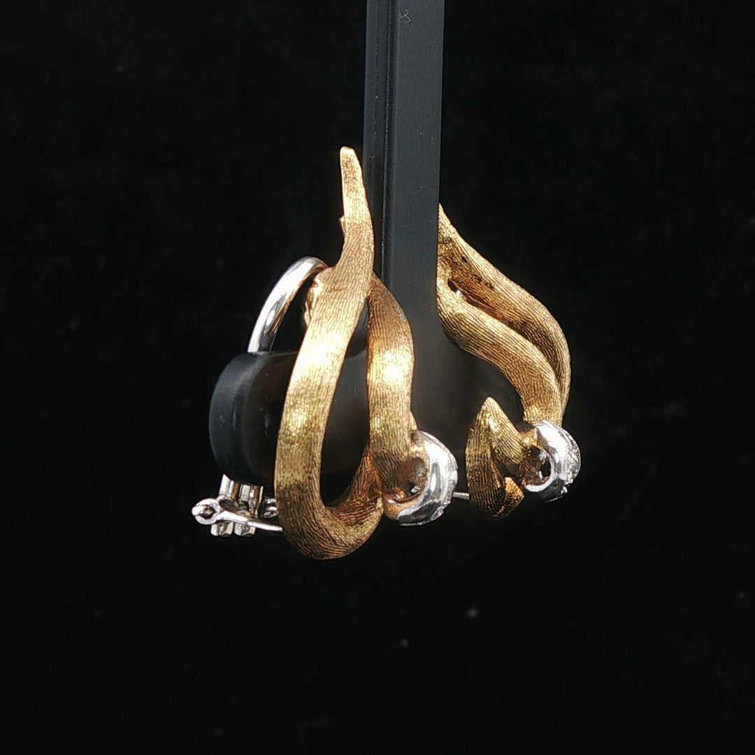 18k Yellow Gold and Diamond 9.3g Ladies Vintage Earclips 1"