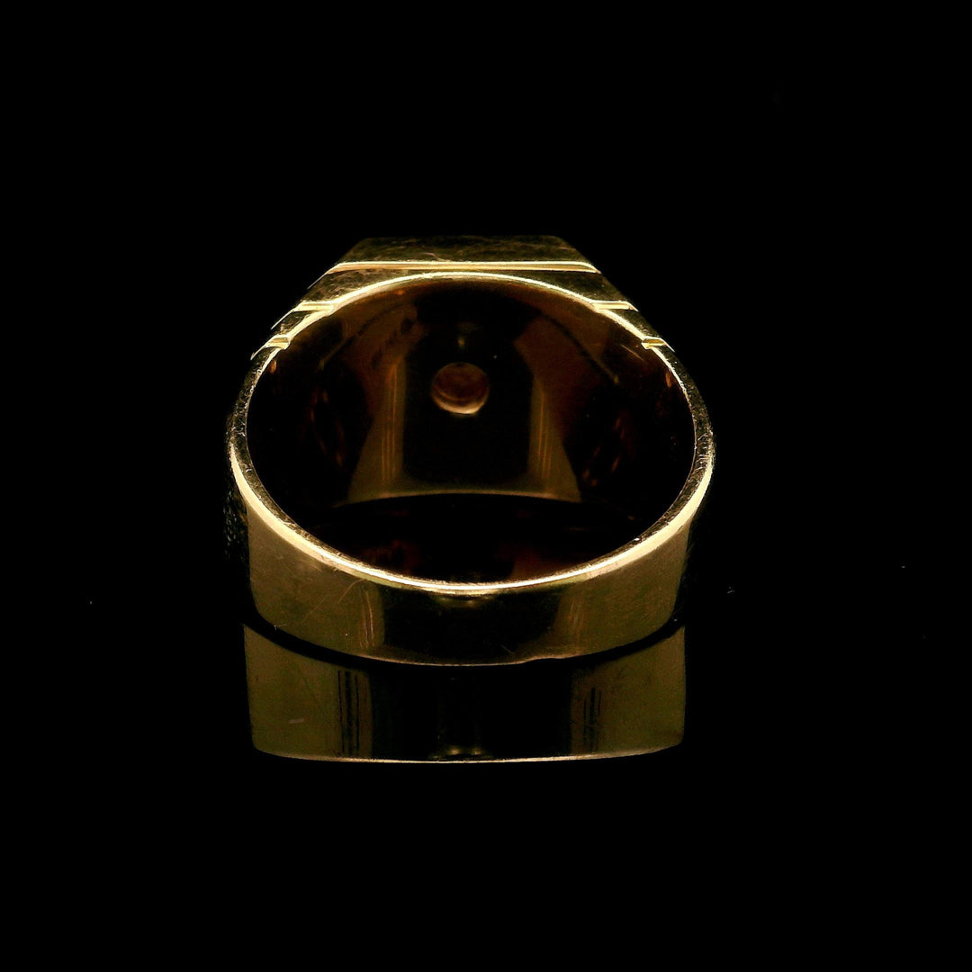 14k Yellow Gold 12.2g Onyx and 0.50cttw Diamond Ring Size 9