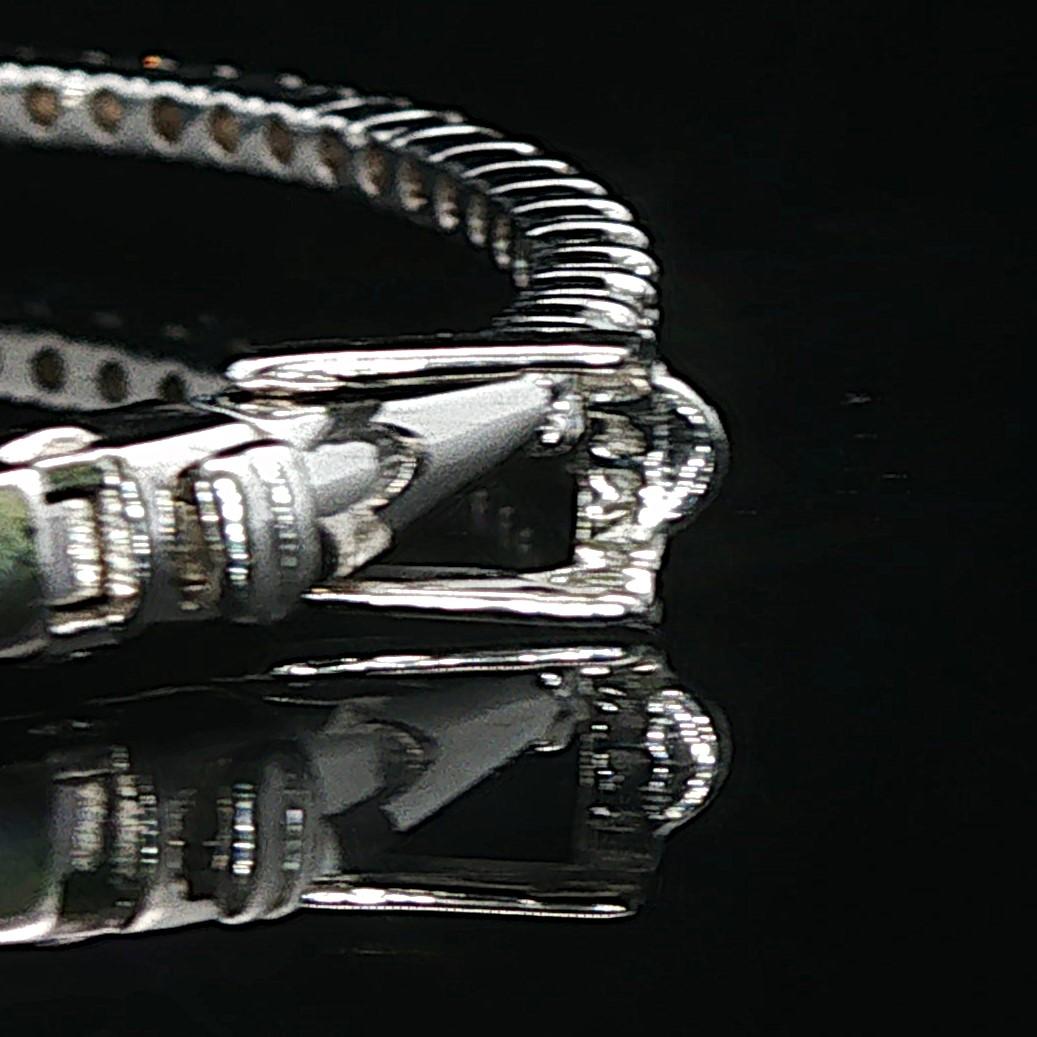 14k White Gold and 1cttw Diamond 10.4g Oval Bangle Bracelet 6.5"