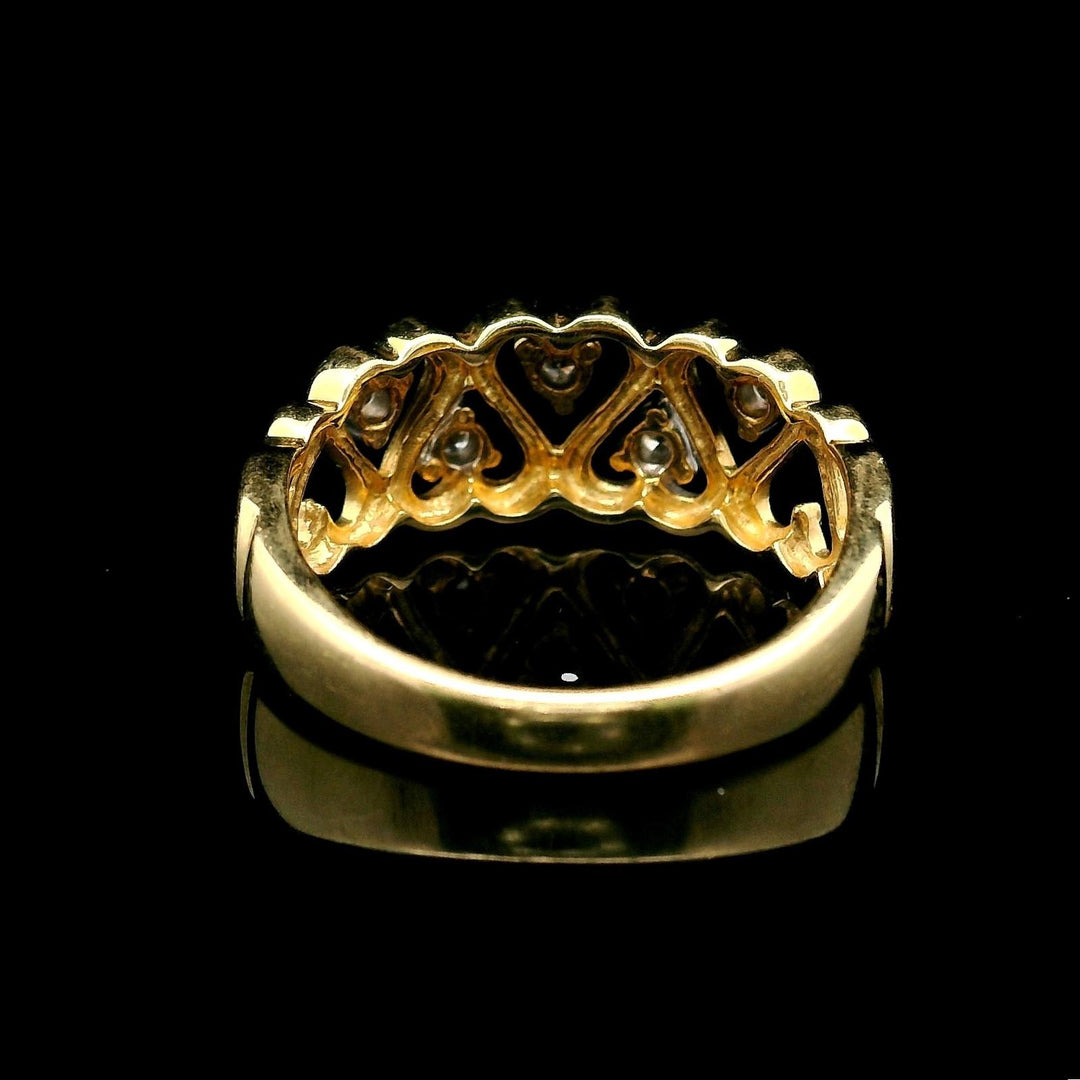 14k Yellow Gold and Diamond Ladies Heart Band Ring Size 6.5