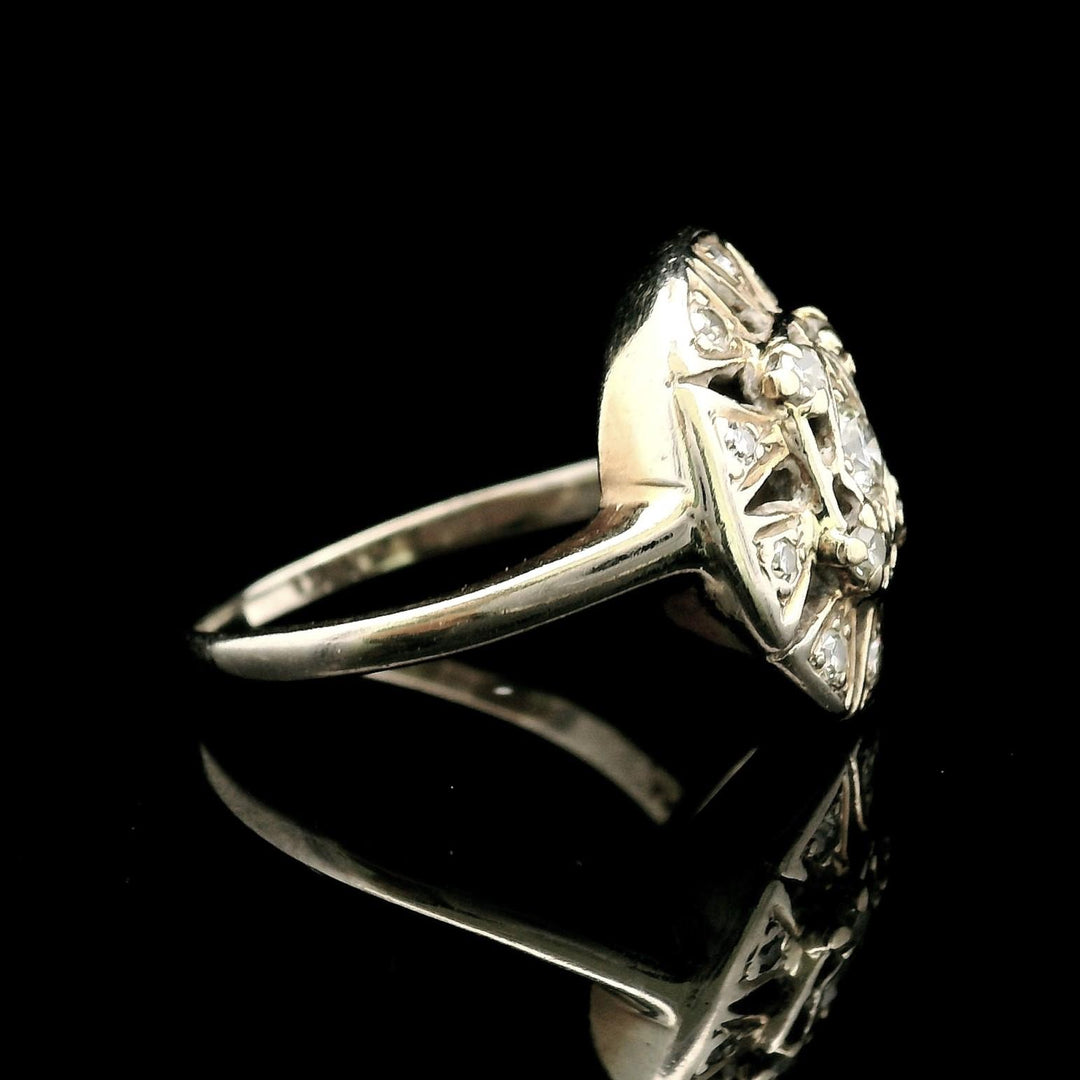 14k White Gold and 0.50cttw Diamond Ladies Intricate Ring Size 5