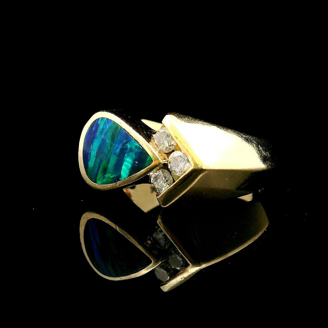 14k Yellow Gold Opal and Diamond 7.2g Abstract Ring Size 6
