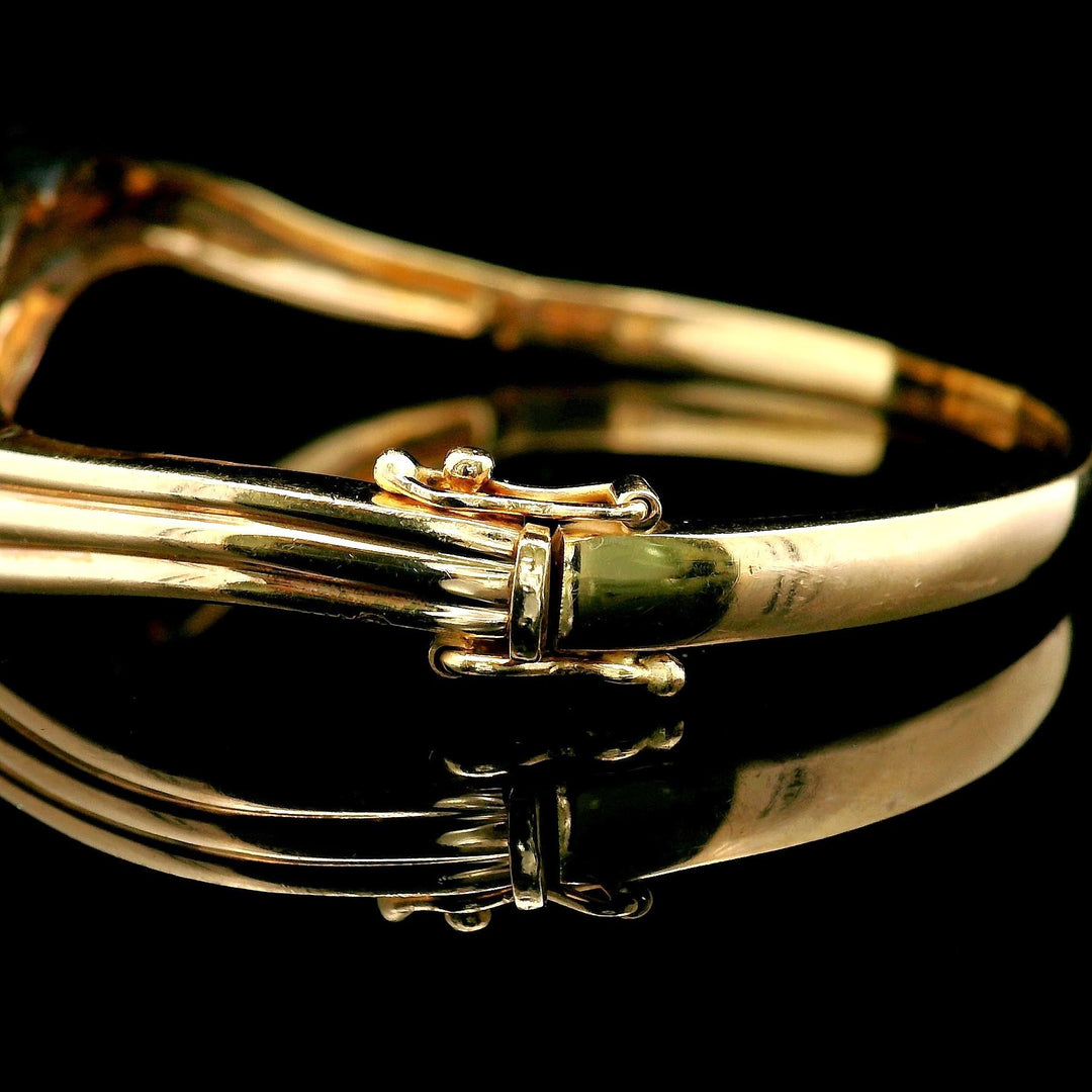 14k Yellow Gold and 1.85cttw Diamond Curved Bangle Bracelet 6.75"