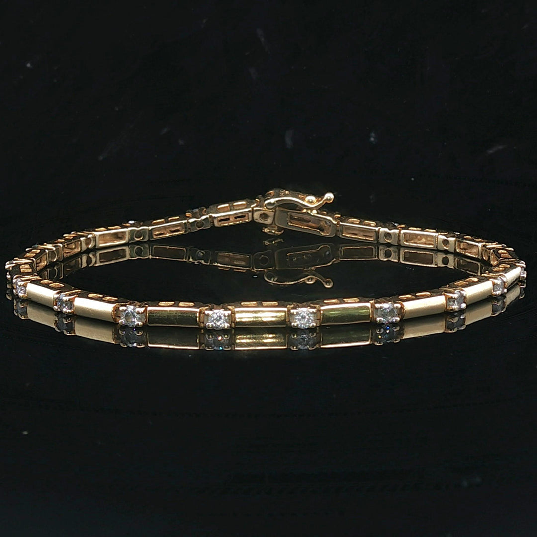 14k Yellow Gold and 0.85cttw Diamond Bar Link Bracelet 7.25"