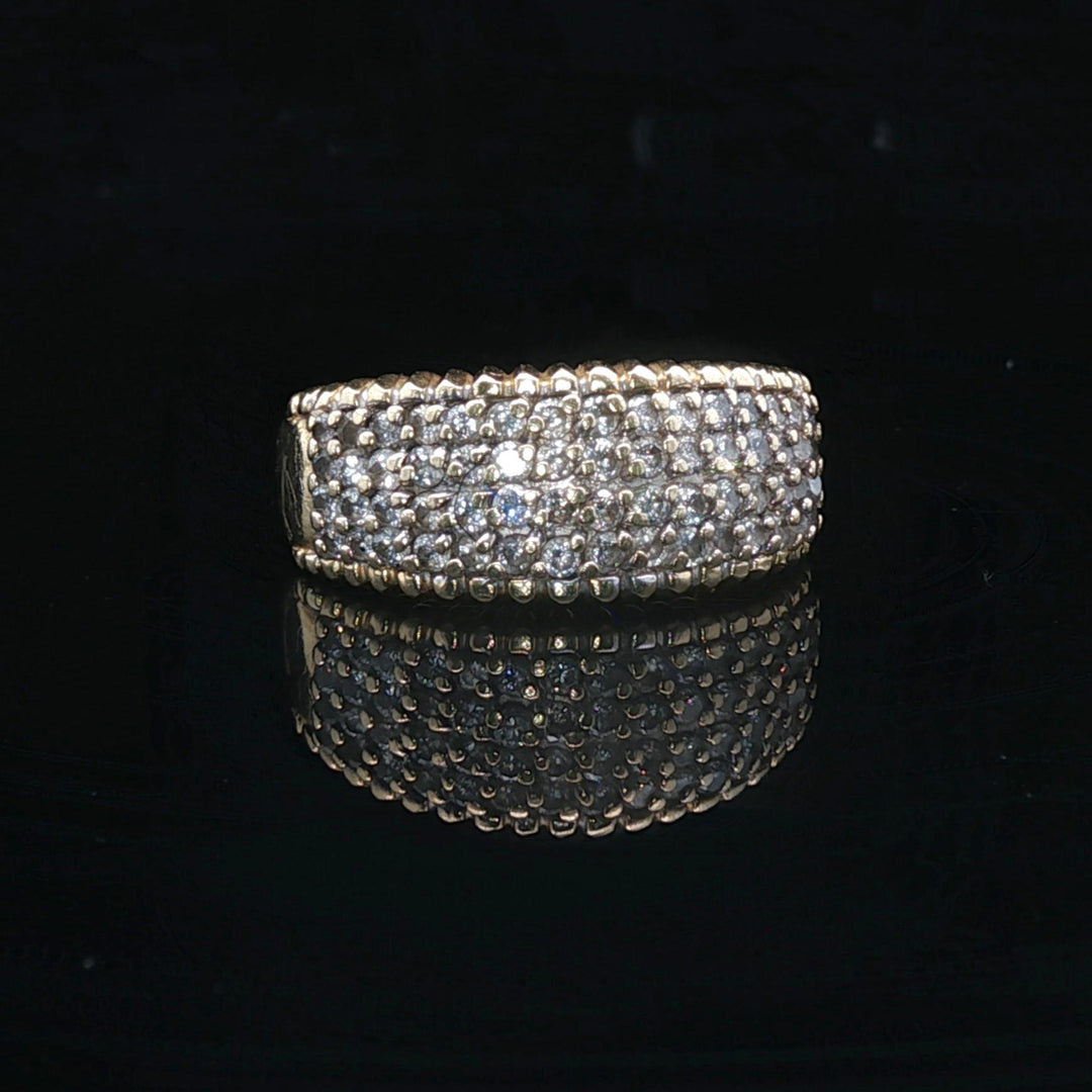 14k Yellow Gold and 1cttw Diamond Vintage Graduated Band Ring Size 9