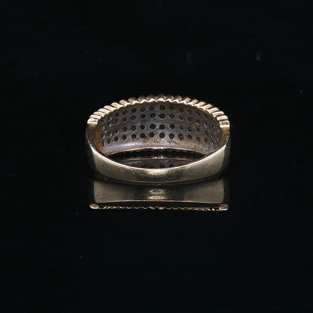 14k Yellow Gold and 1cttw Diamond Vintage Graduated Band Ring Size 9