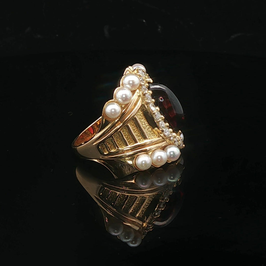 18k Yellow Gold Garnet Pearl and 1cttw Diamond Heavy Ladies Ring Size 6