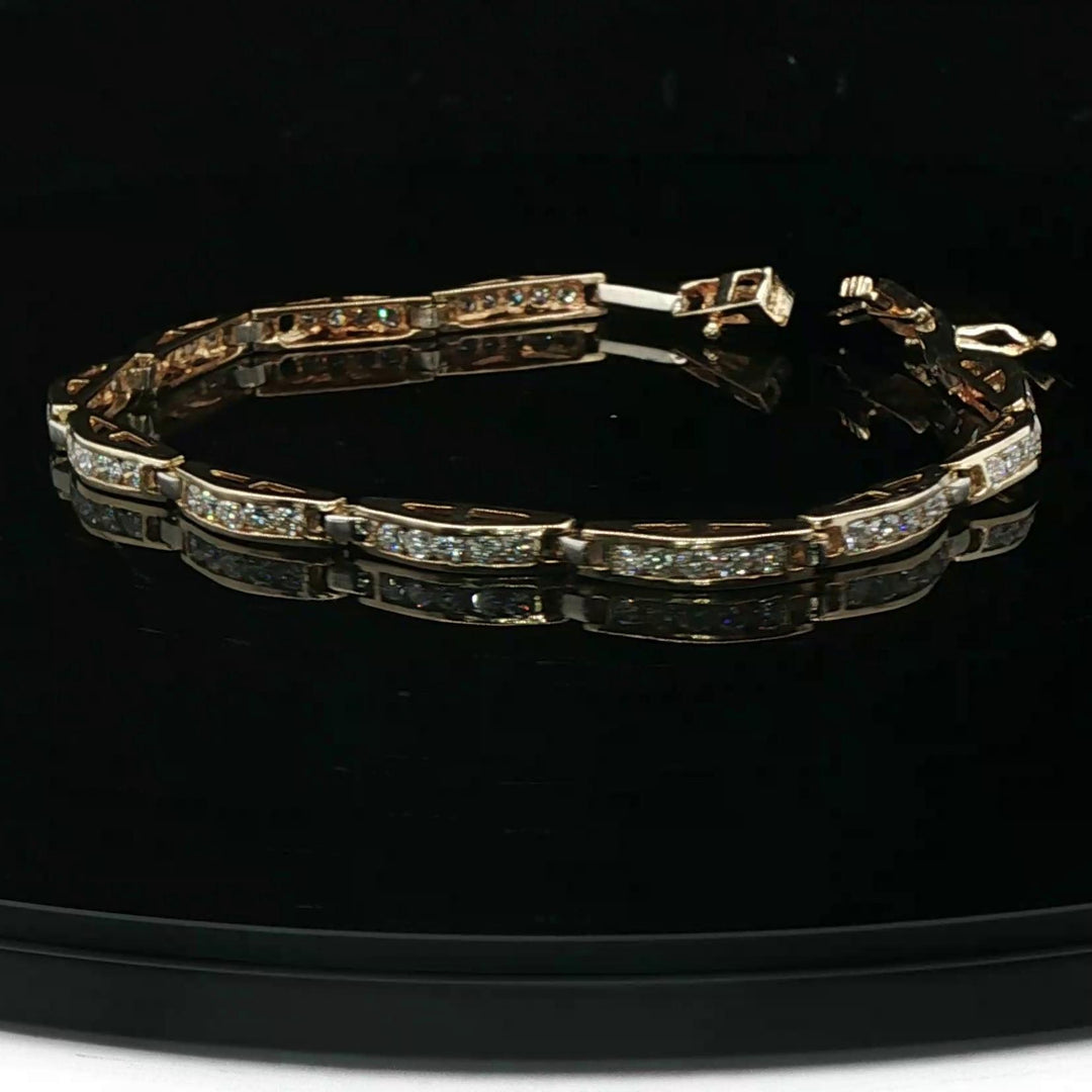 14k Yellow Gold and 2cttw Diamond 10.8g Fancy Link Bracelet 7.75"