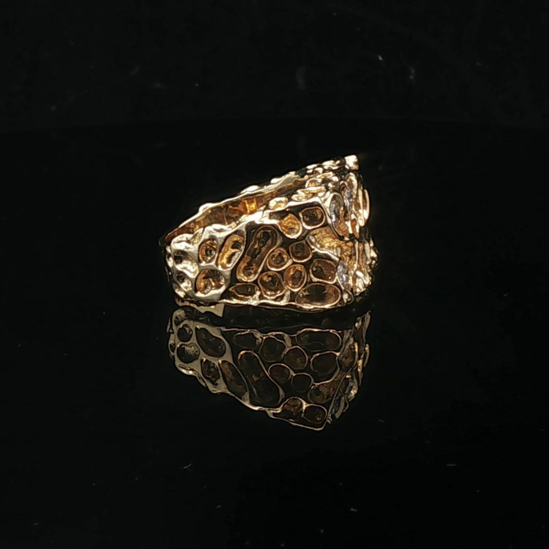 14k Yellow Gold and 0.50cttw Diamond 13.6g Heavy Nugget Ring Size 6