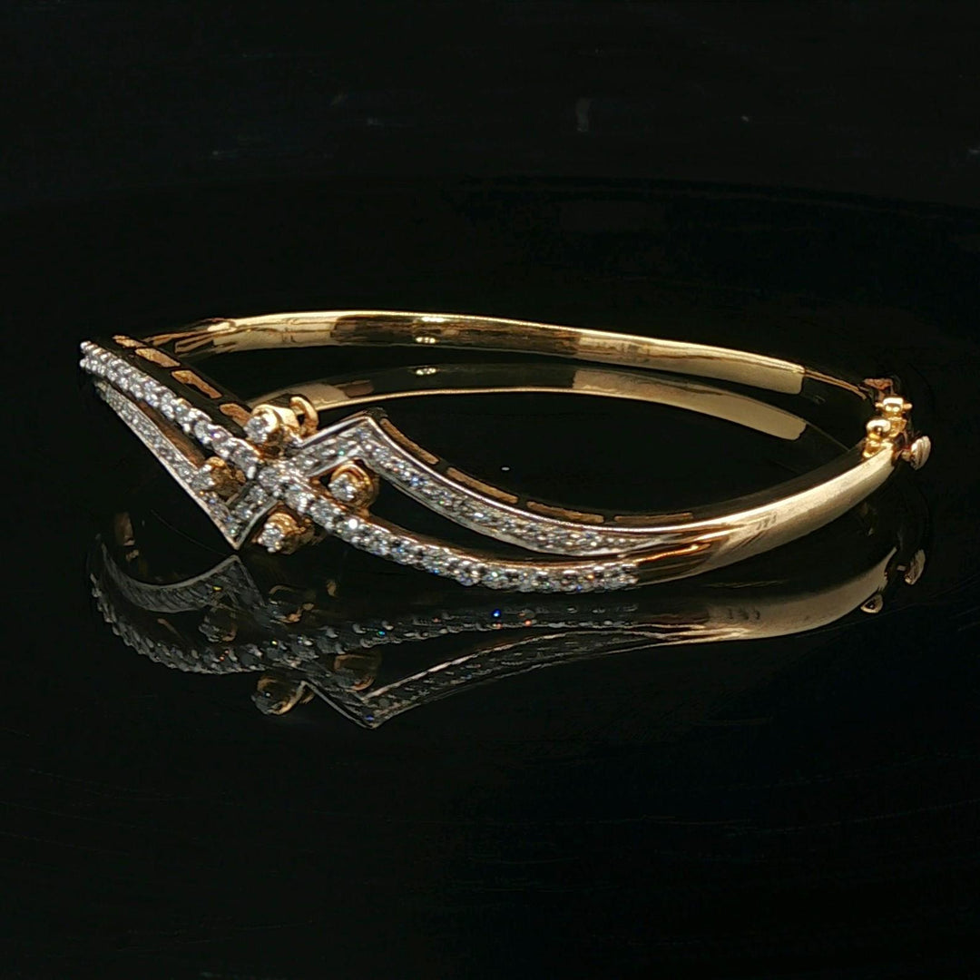 10k Yellow Gold and 1.25cttw Diamond Vintage Bangle Bracelet 6.5"