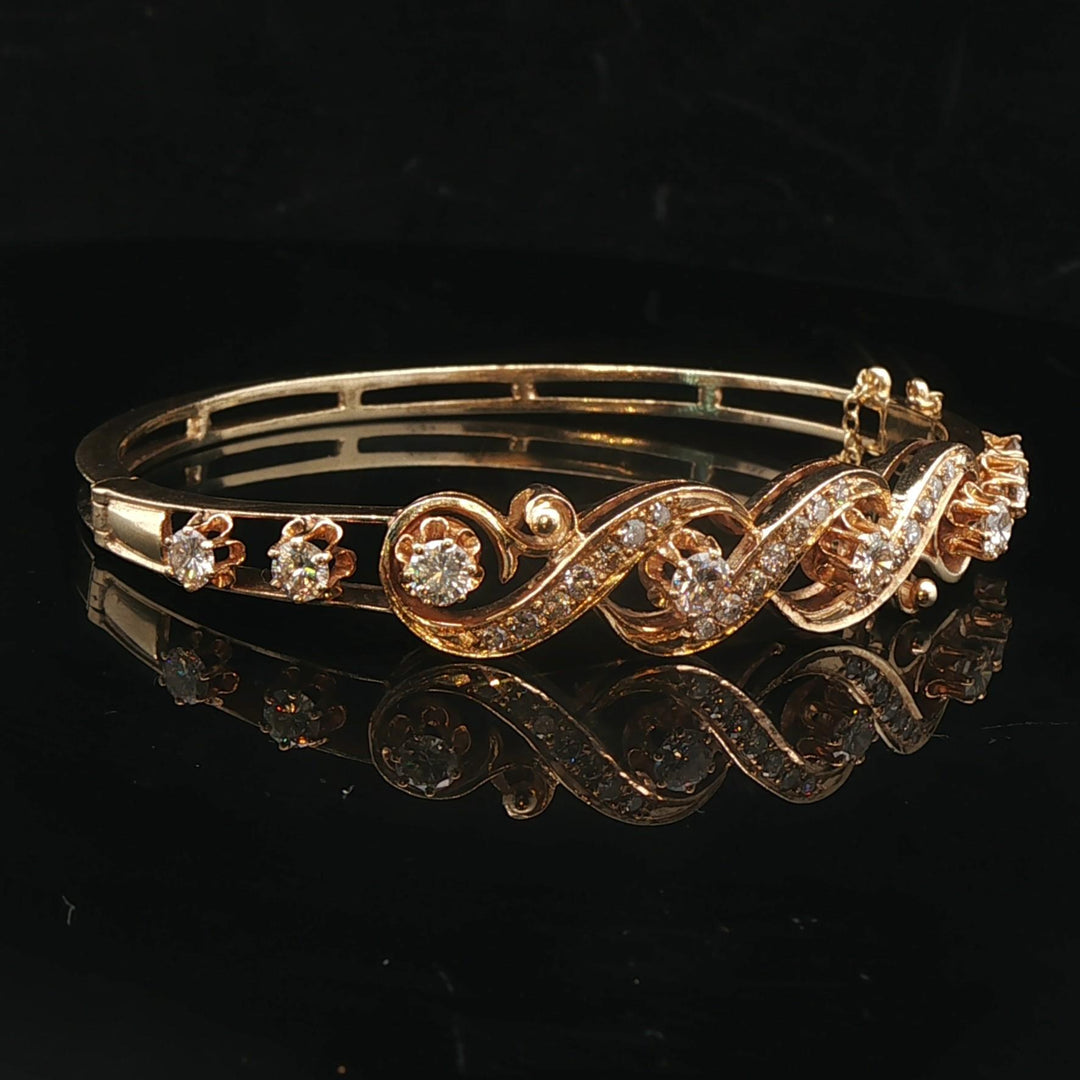 14k Yellow Gold and 3cttw Diamond Vintage Ladies Bangle Bracelet 6.5"