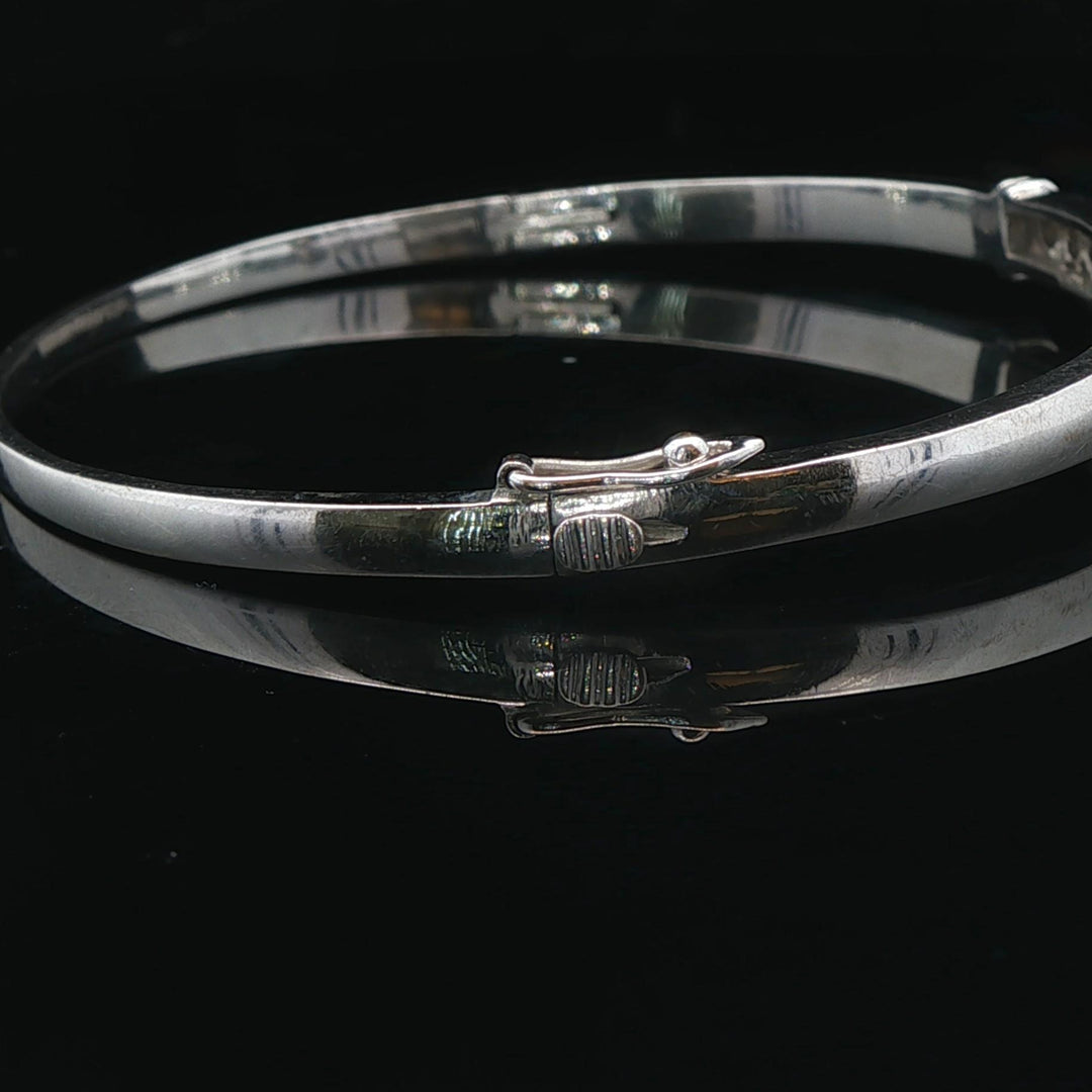 14k White Gold and 0.50cttw Diamond Solid Vintage Bangle Bracelet 6.5"