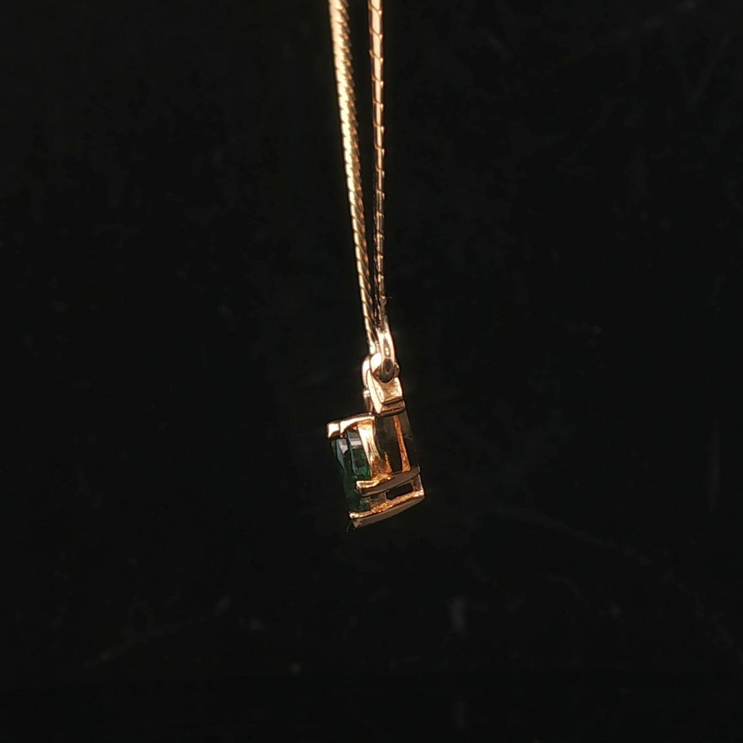 14k Yellow Gold Emerald and Diamond Herringbone Link Pendant Necklace Italy 16"