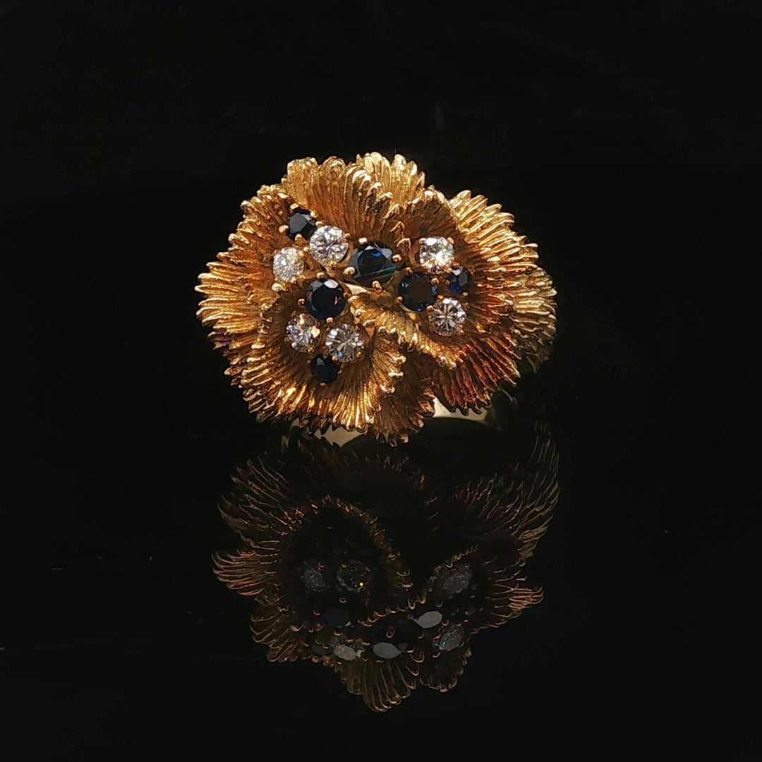 18k Yellow Gold Sapphire and Diamond Heavy Vintage Floral Ring Size 7
