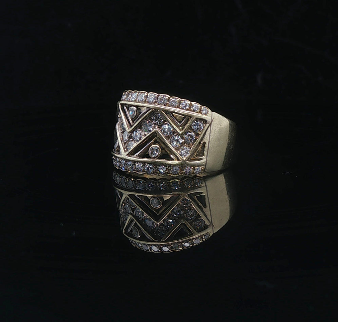 14k Yellow Gold and 1cttw Diamond Ladies Vintage Band Ring Size 6.25