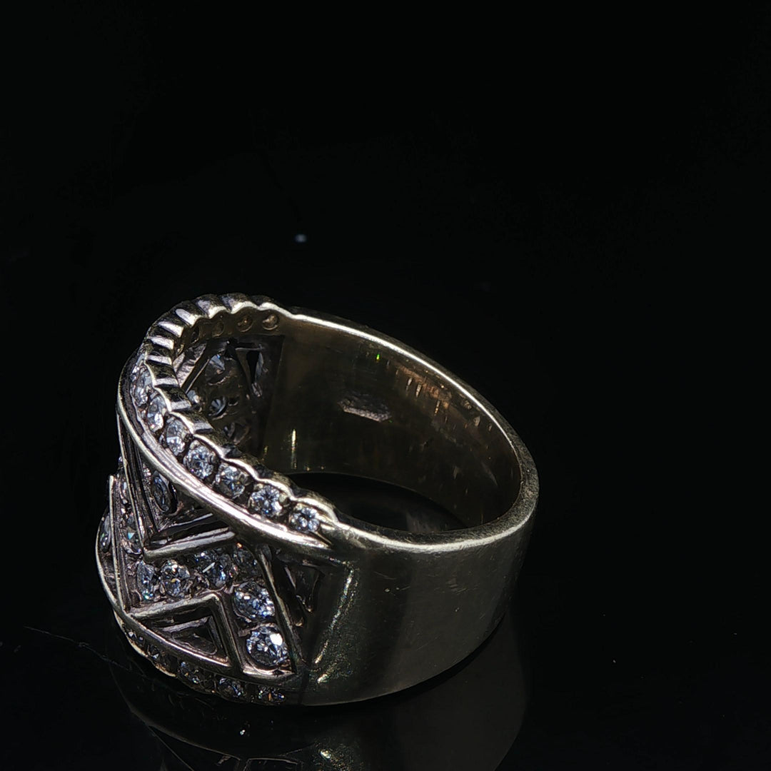 14k Yellow Gold and 1cttw Diamond Ladies Vintage Band Ring Size 6.25