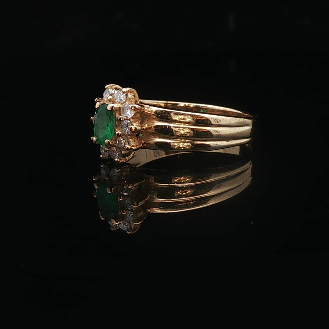 14k Yellow Gold Emerald and Diamond Halo Ladies Ring Size 6.25