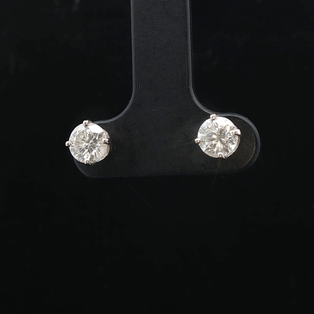 14k White Gold and 0.90cttw Diamond Stud Earrings