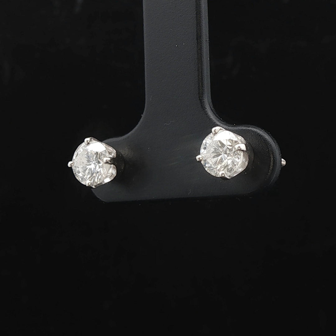 14k White Gold and 0.90cttw Diamond Stud Earrings
