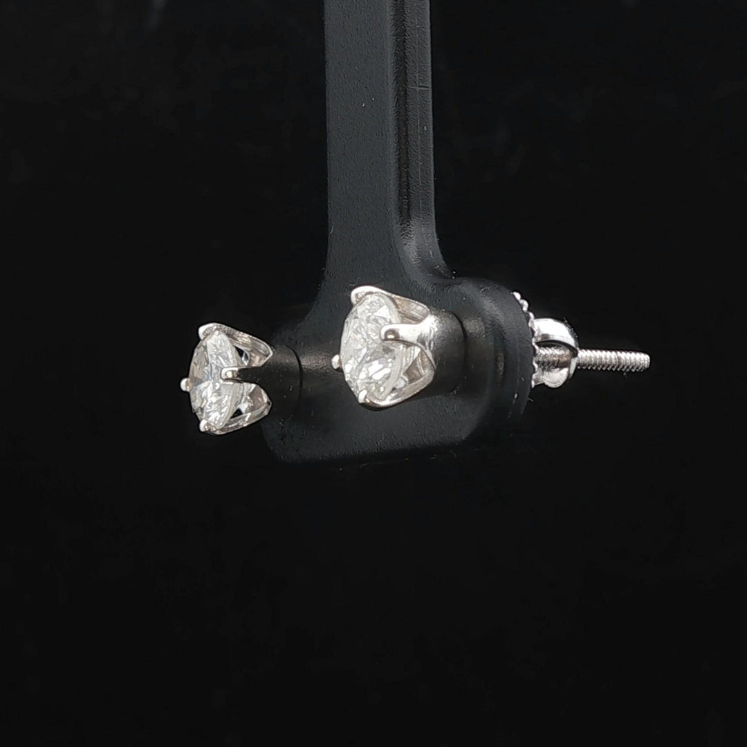 14k White Gold and 0.90cttw Diamond Stud Earrings