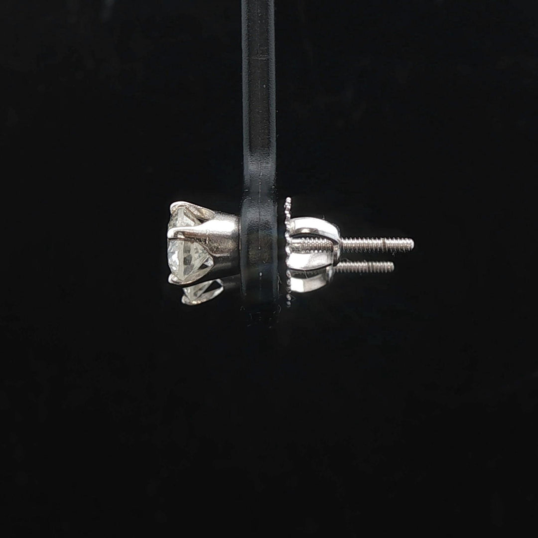 14k White Gold and 0.90cttw Diamond Stud Earrings