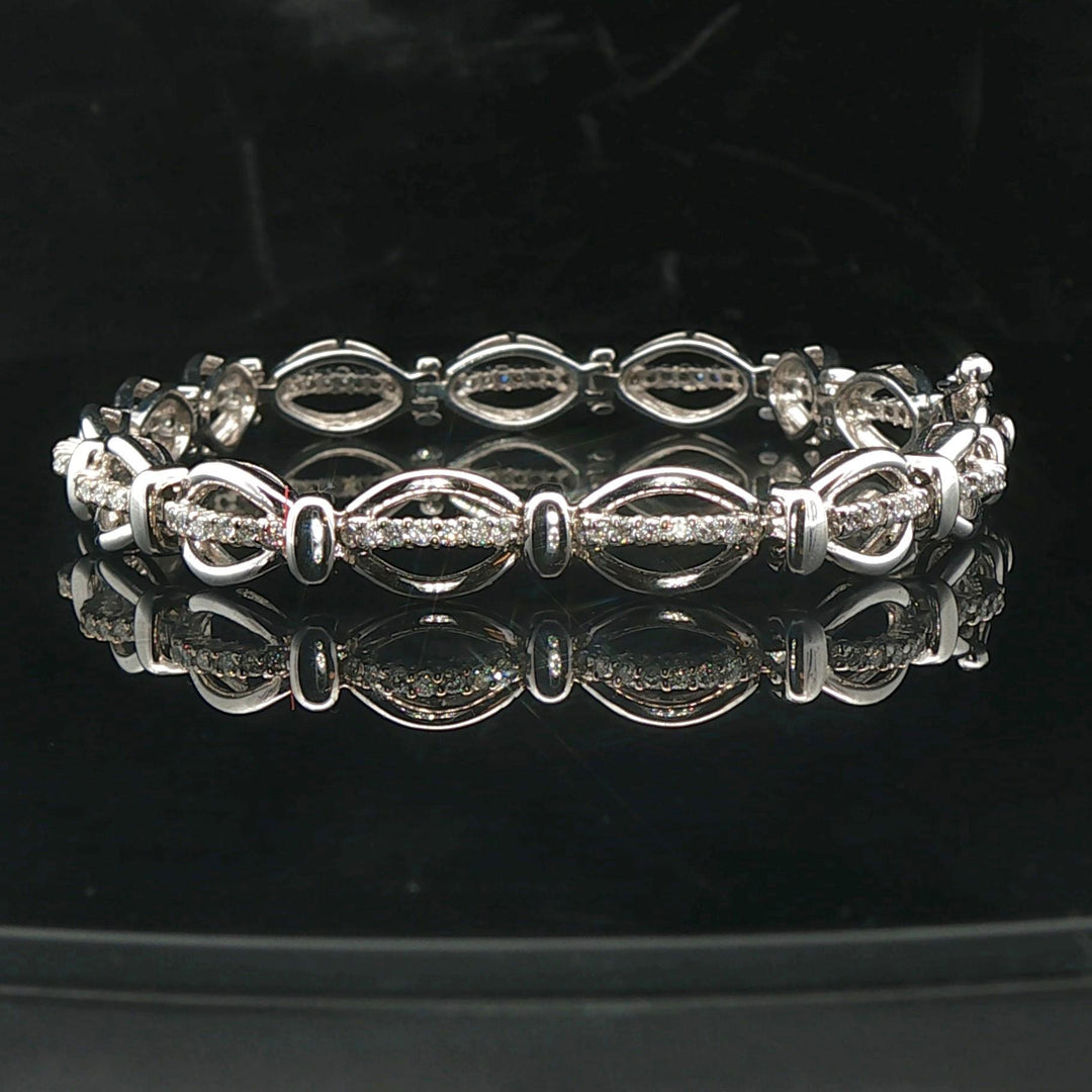 18k White Gold and 1cttw Diamond 17.3g Fancy Oval Link Bracelet 7"