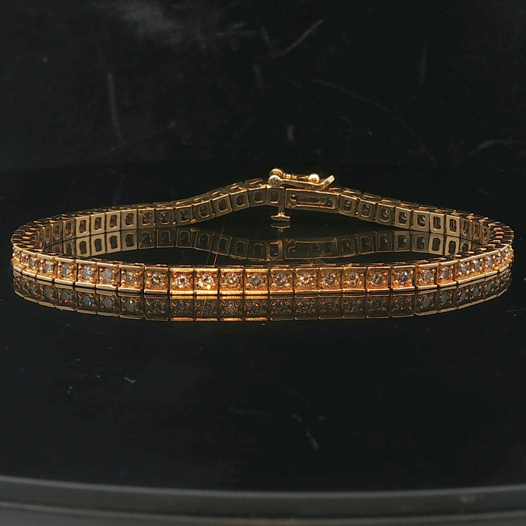 18k Yellow Gold and 2cttw Diamond 14.7g Solid Squared Tennis Bracelet 7.25"