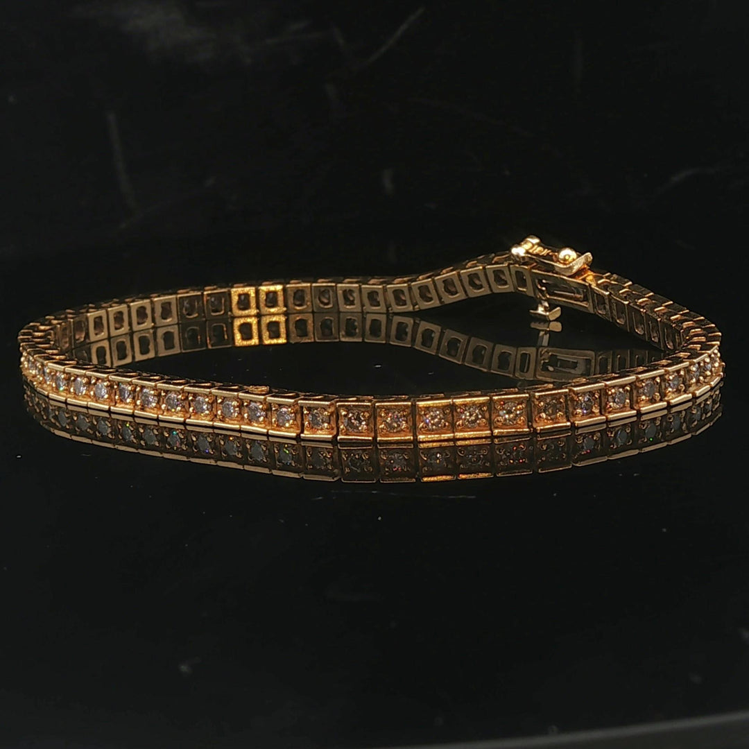 18k Yellow Gold and 2cttw Diamond 14.7g Solid Squared Tennis Bracelet 7.25"
