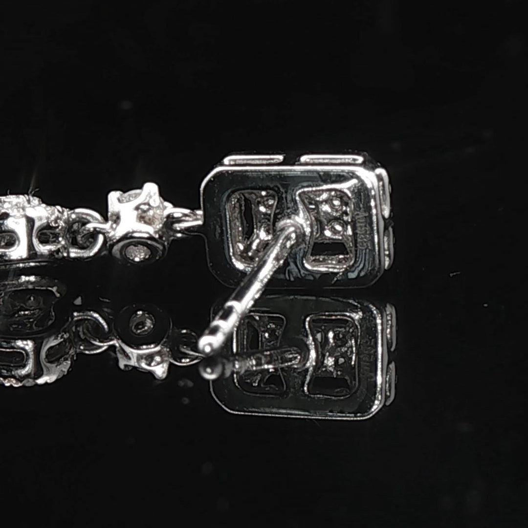 14k White Gold and Diamond Drop Dangle Earrings with Cert