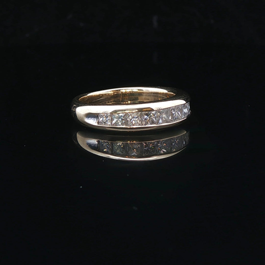 14k Yellow Gold and 1cttw Princess Cut Diamond Band Ring Size 5.75