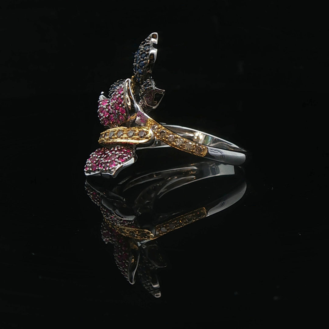 18k White and Yellow Gold Blue Sapphire Ruby and Diamond Ring Size 6