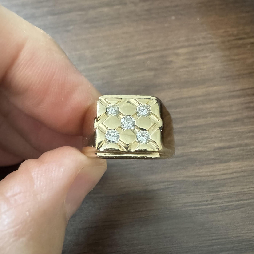 14k Yellow Gold and 0.40cttw Diamond Solid 9g Ring Size 7.5