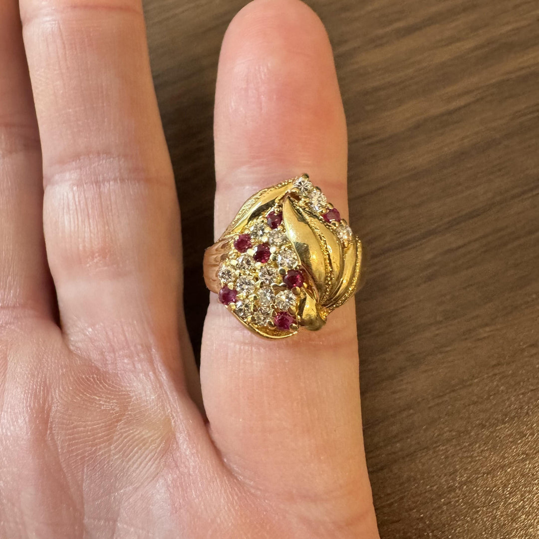 18k Yellow Gold Ruby and 0.45cttw Diamond Ladies Floral Ring Size 7.5