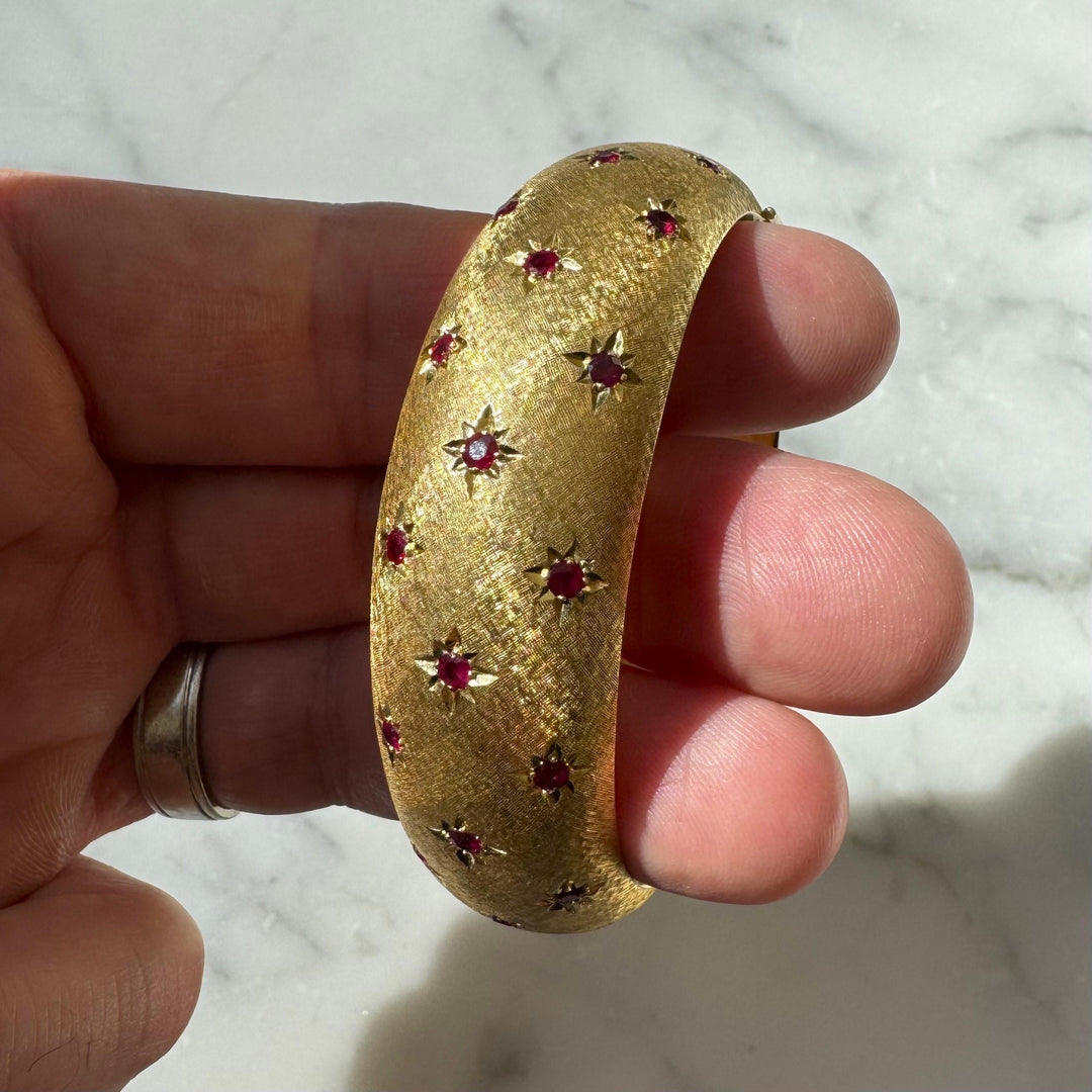 14k Yellow Gold and Ruby 69g Heavy Vintage Florentine Bangle Bracelet 7.25"