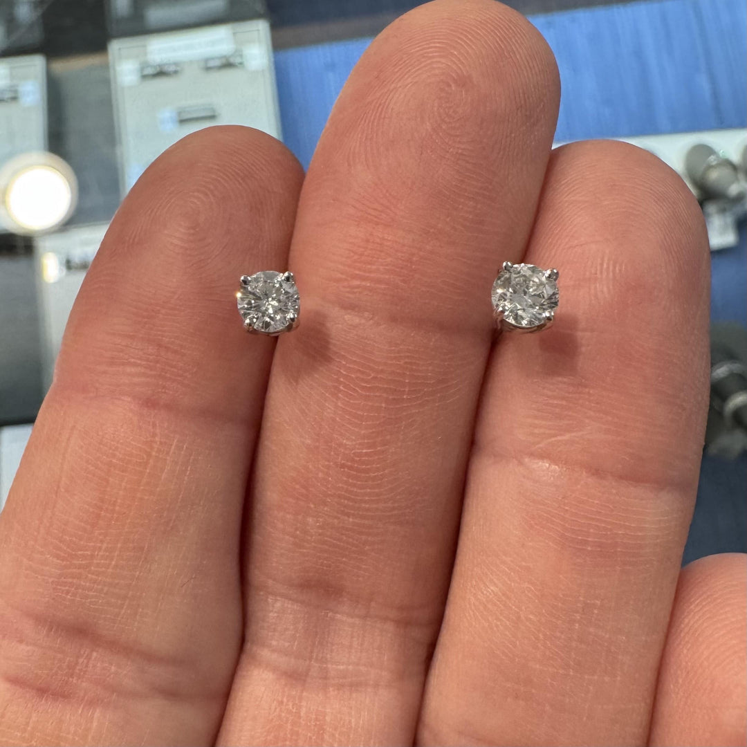 Brand New 0.75cttw Natural Diamond Stud Earrings in 14k White Gold
