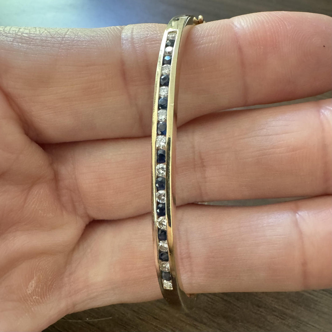 14k Yellow Gold 15.5g Diamond and Sapphire Vintage Bangle Bracelet 6.75"
