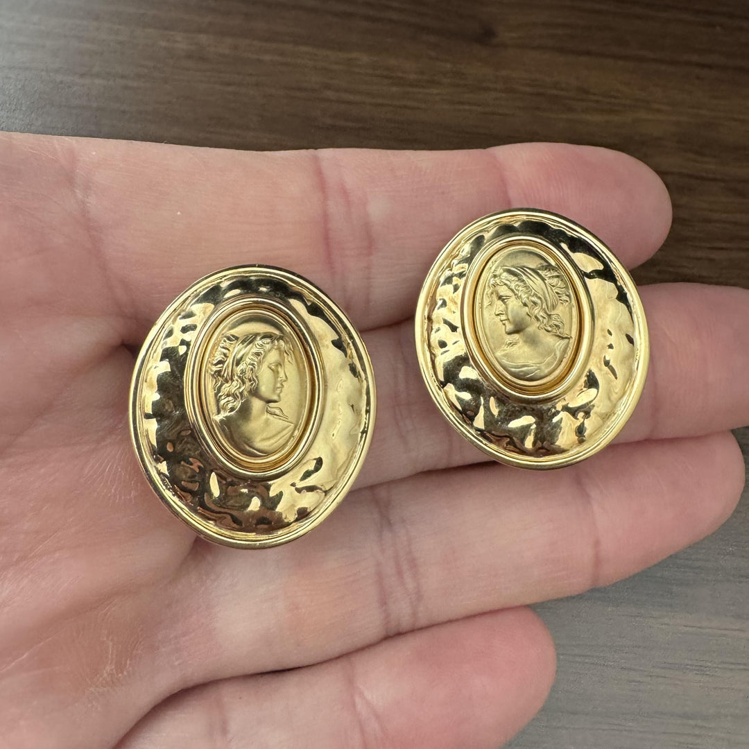 14k Yellow Gold 10g Oval Lady Cameo Large Earrings Italy 1.2"