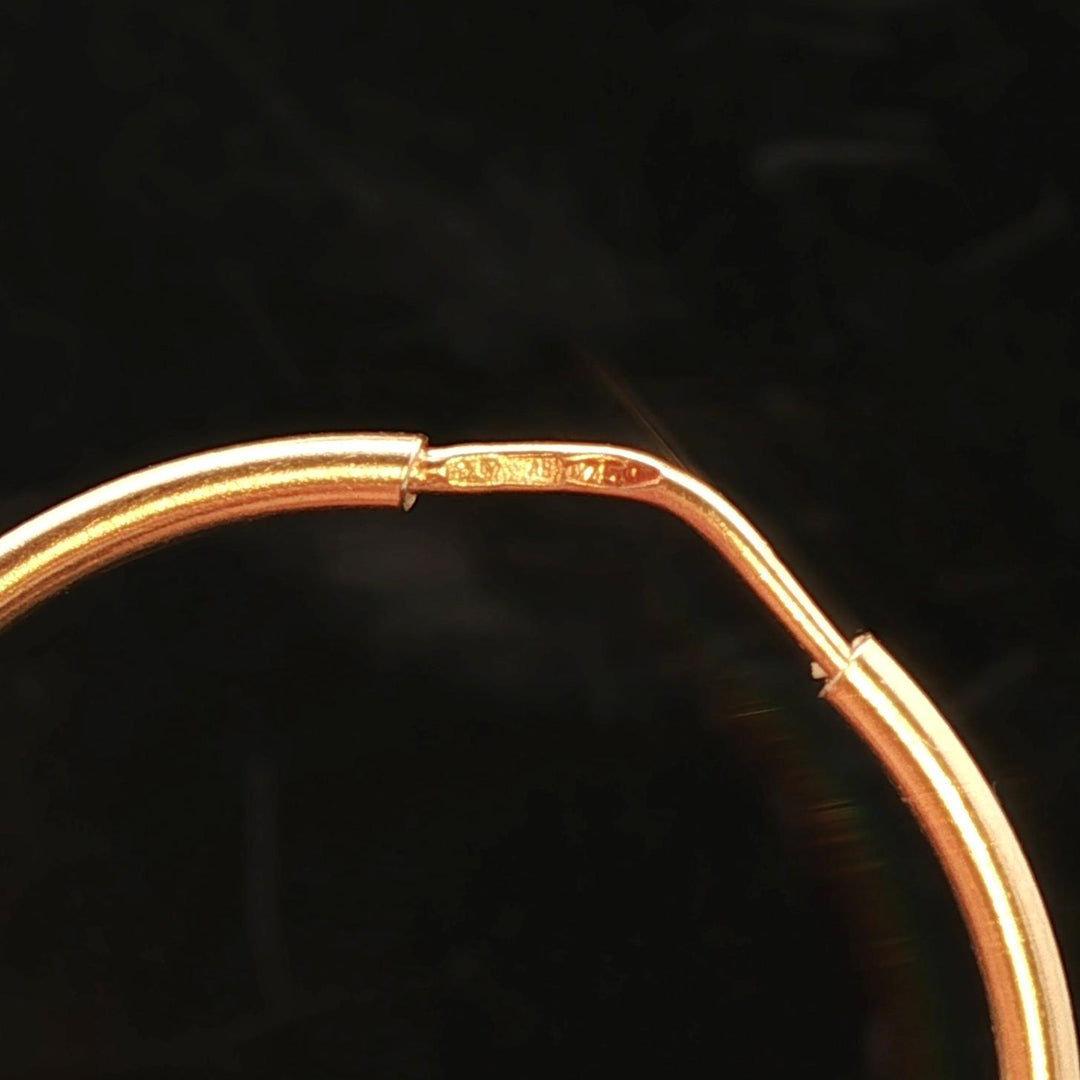 18k Yellow Gold 5g Vintage Polished Round Hoop Earrings Italy 1.25"
