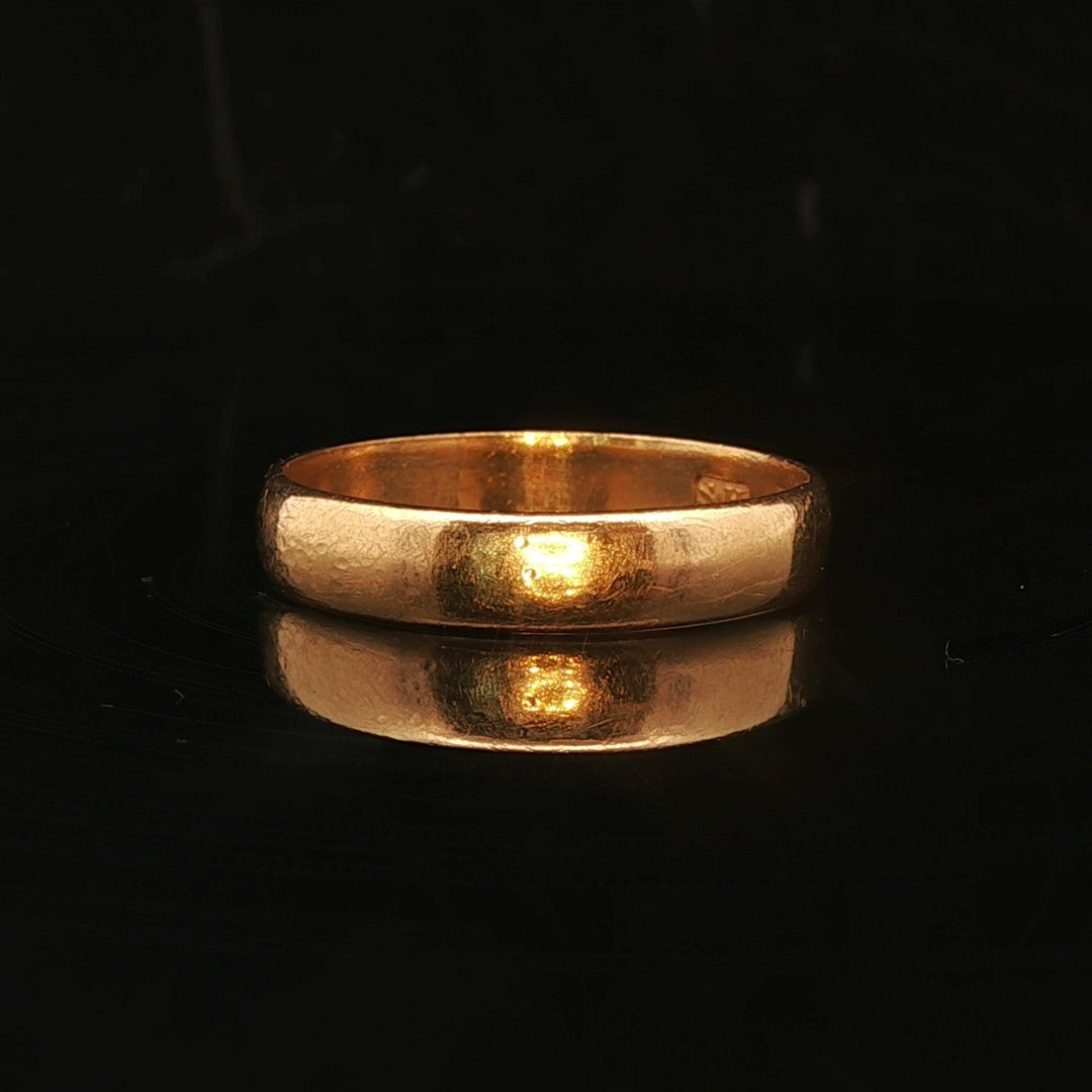 22k Yellow Gold 3.5g Solid 4mm Band Ring Size 8