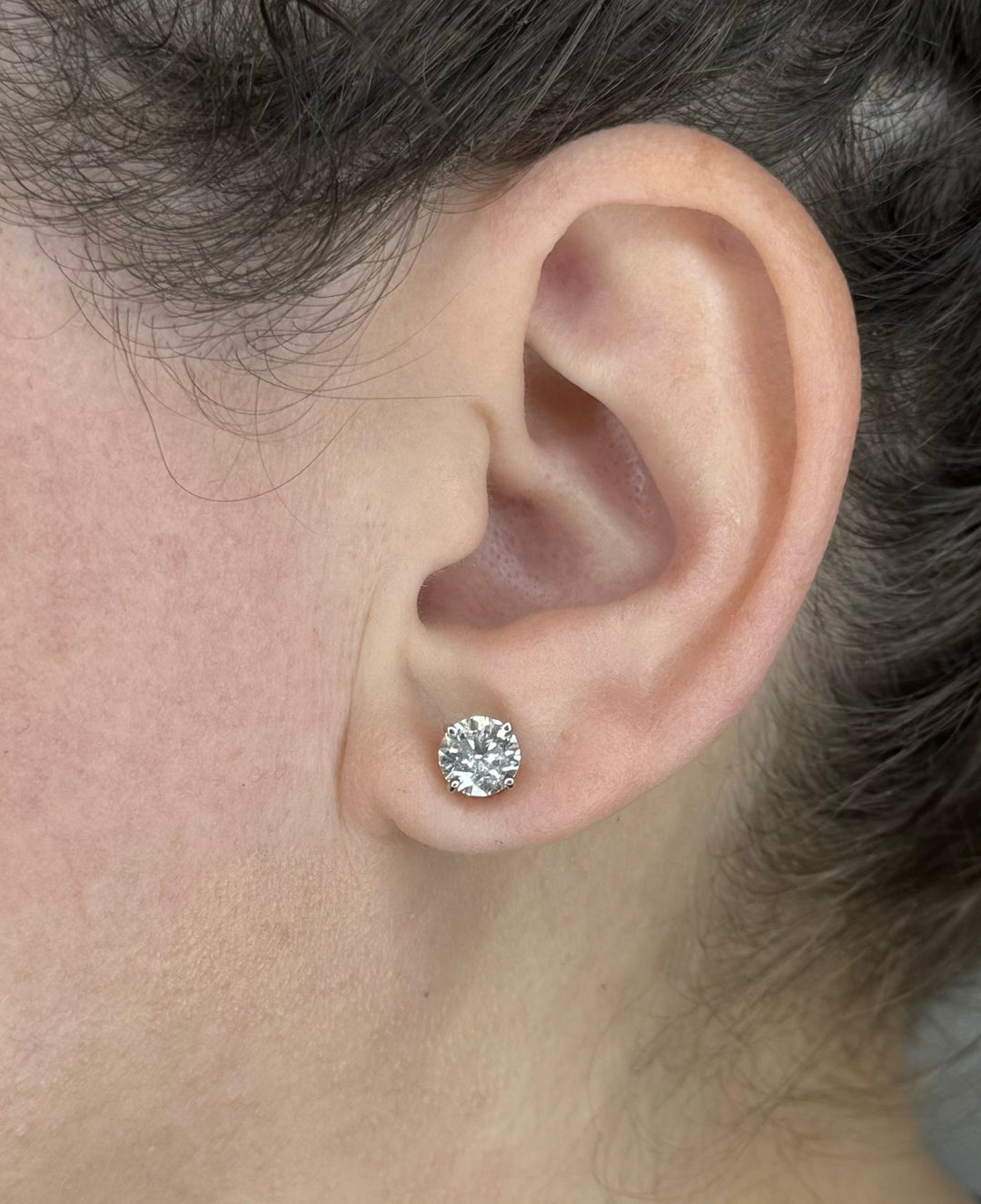 Brand New 2cttw Natural Diamond Stud Earrings in 14k White Gold