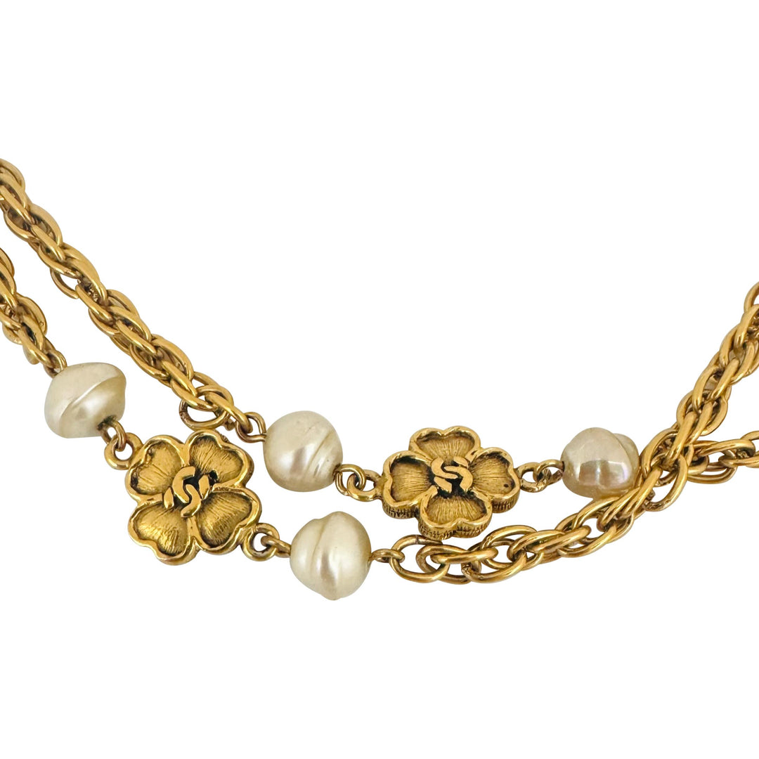 Chanel Vintage 1983 Gold Plated Very Long Clover Motif Necklace France 72"